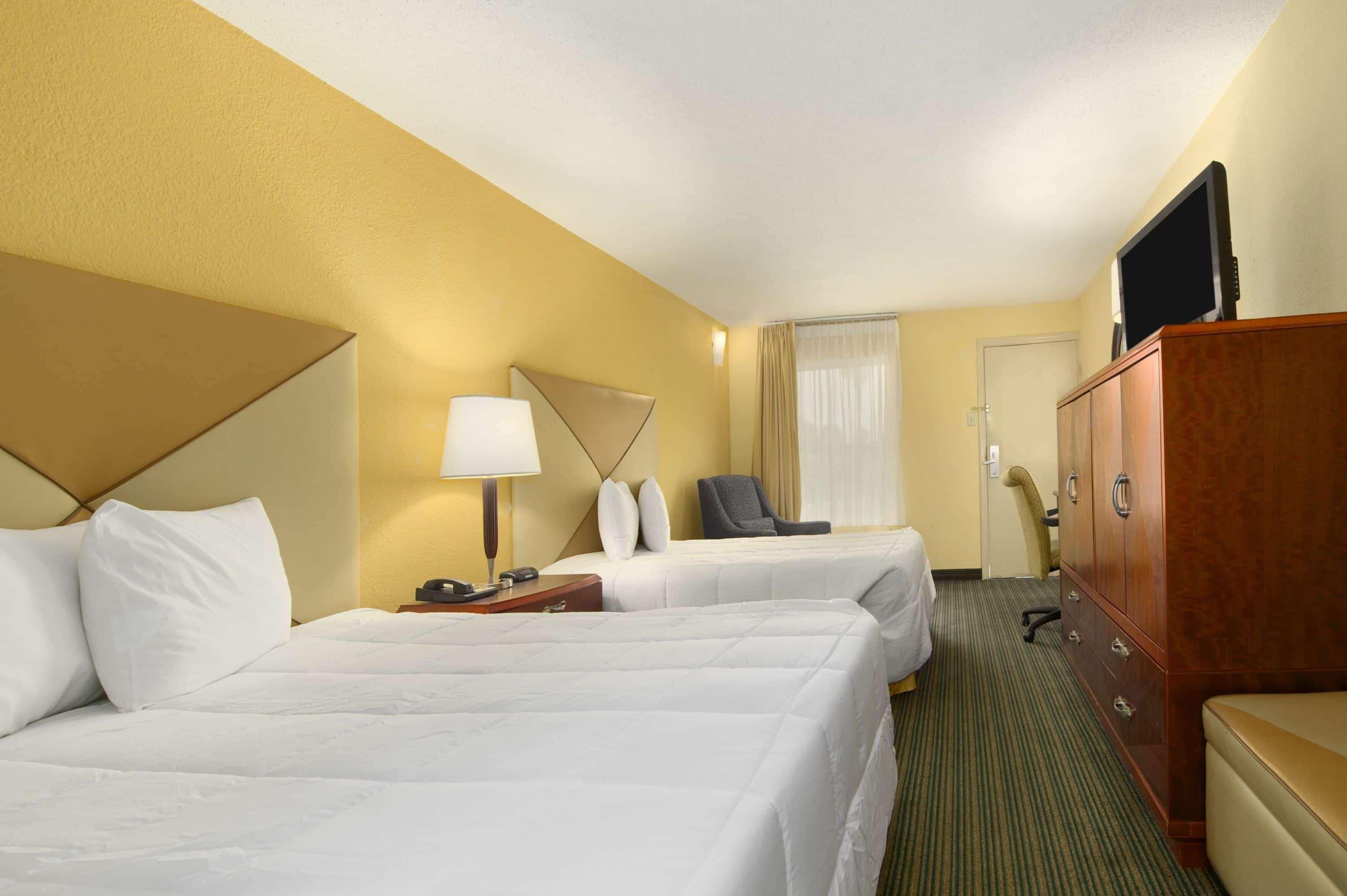 Days Inn By Wyndham Brunswick/St. Simons Area מראה חיצוני תמונה
